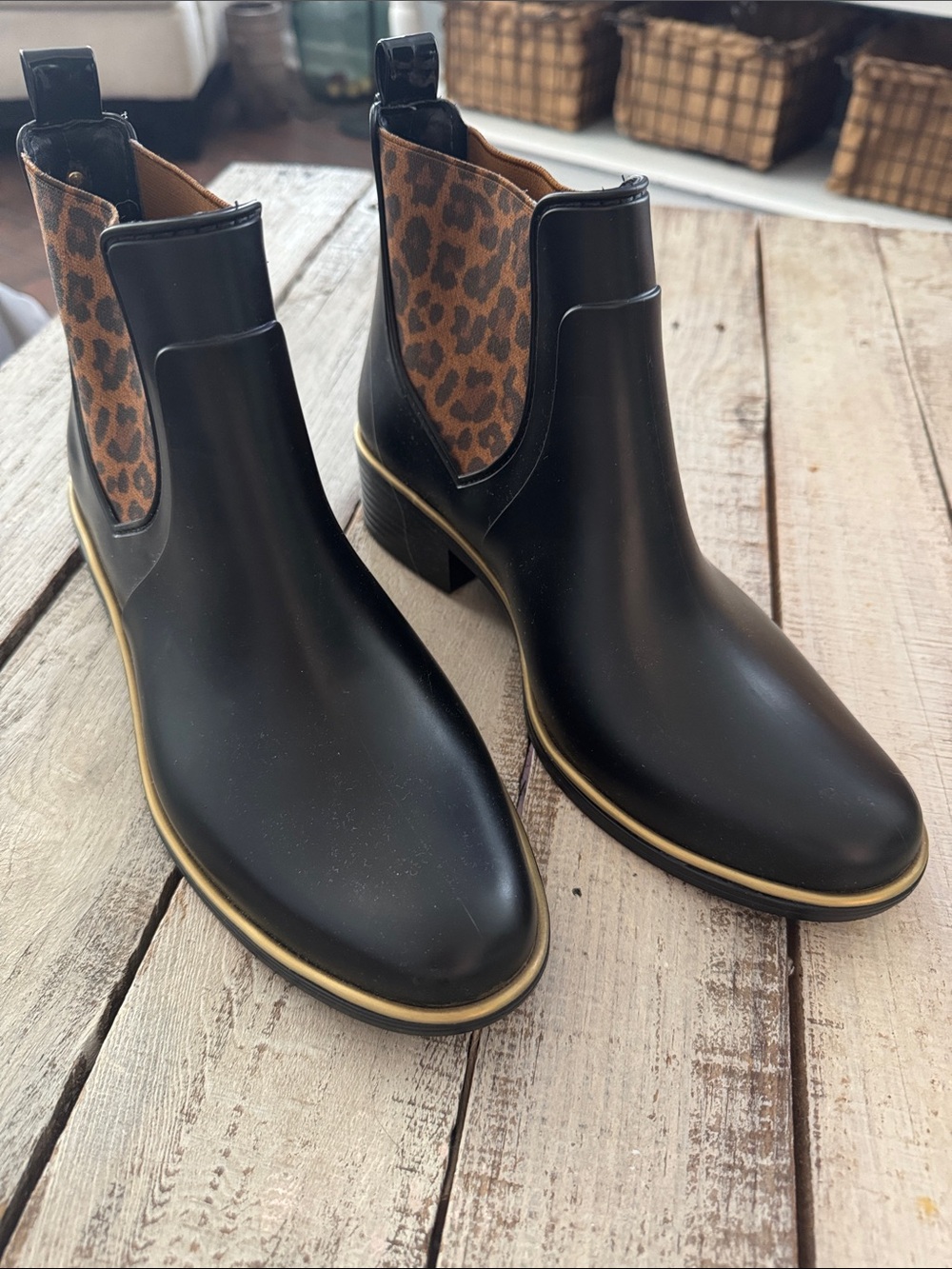 New Kate Spade Rain Boots